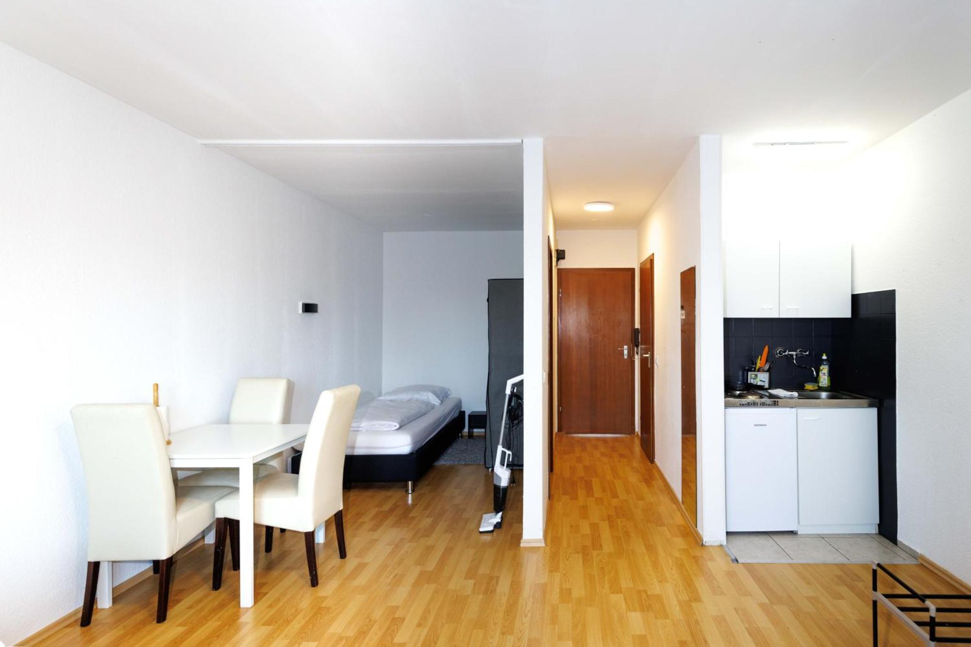 Apartmenthaus - Ludwigshafen Ludwigshafen am Rhein Exterior foto